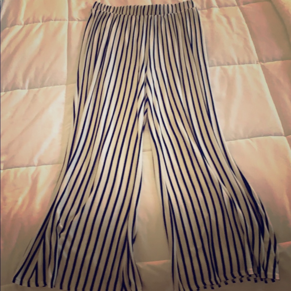 Hi-rise striped pants